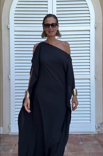 Emma™ – Elegant Flydende Asymmetrisk Kaftankjole