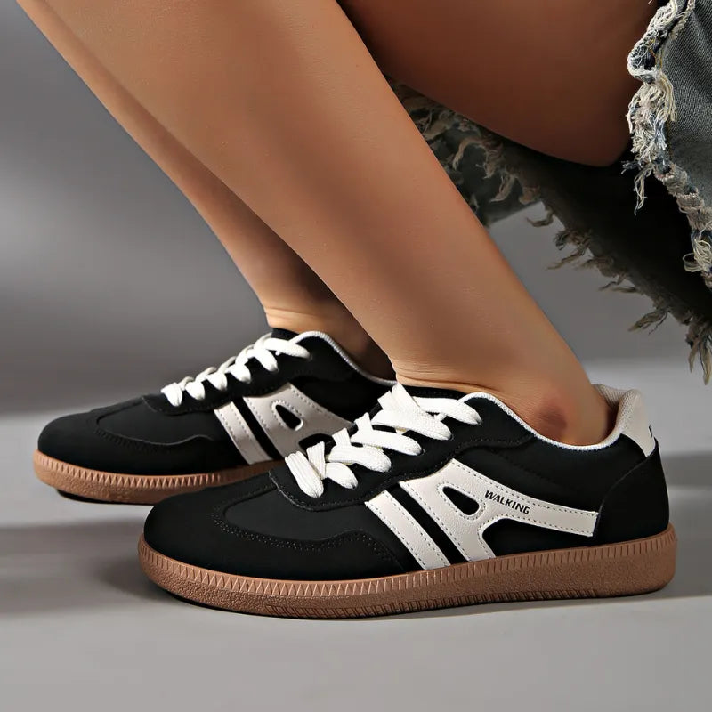 Clara™ – Tidløse Ortopædiske Sneakers