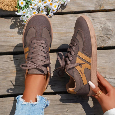 Clara™ – Tidløse Ortopædiske Sneakers