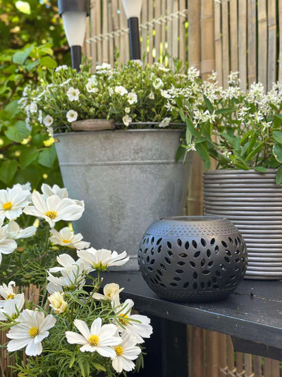Lumis™ – Elegant Solcelledrevet Bordlanterne