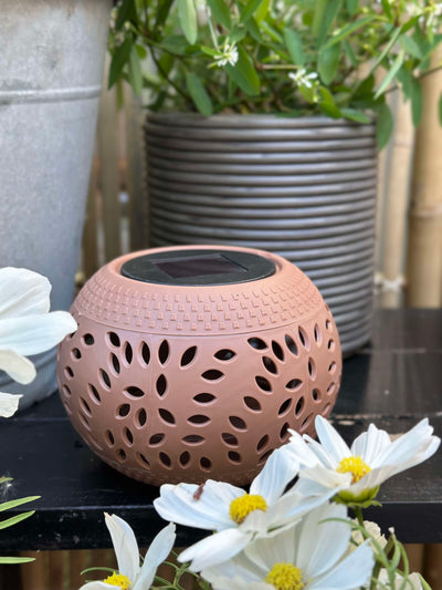 Lumis™ – Elegant Solcelledrevet Bordlanterne