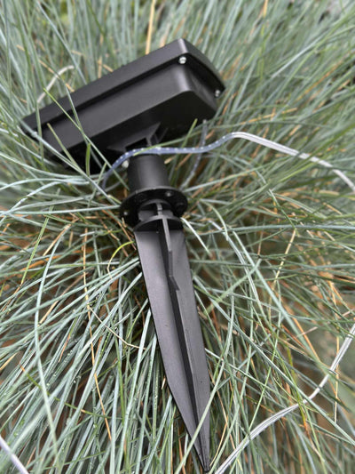 Laura™ – Solcelledriven LED-lysslinga