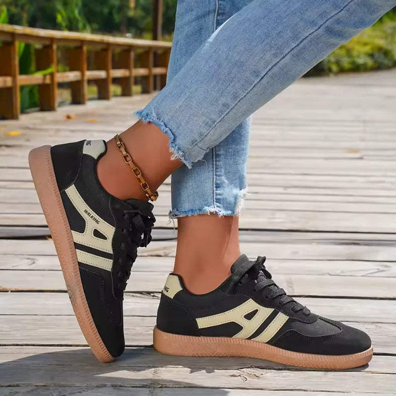 Clara™ – Tidløse Ortopædiske Sneakers