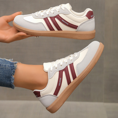 Clara™ – Tidløse Ortopædiske Sneakers