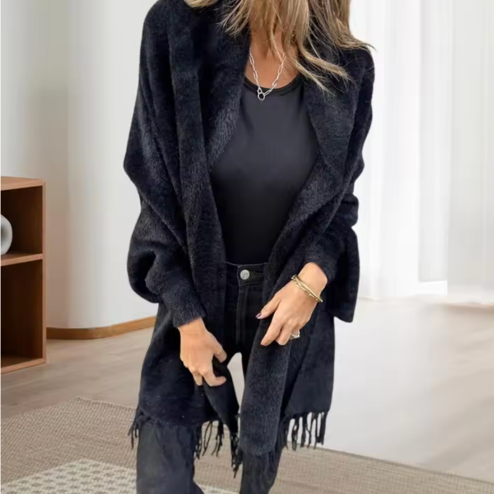 Klara™ – Strikket Dame Sjal med Frynser