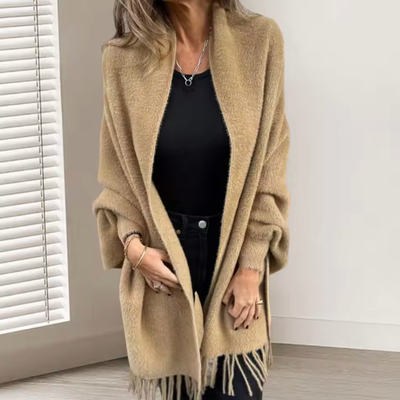 Klara™ – Strikket Dame Sjal med Frynser