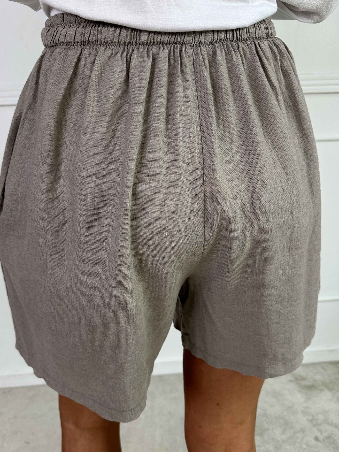 Yanna™ – Letvægtsshorts i hørblanding