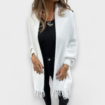 Klara™ – Strikket Dame Sjal med Frynser