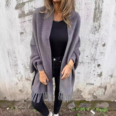 Klara™ – Strikket Dame Sjal med Frynser