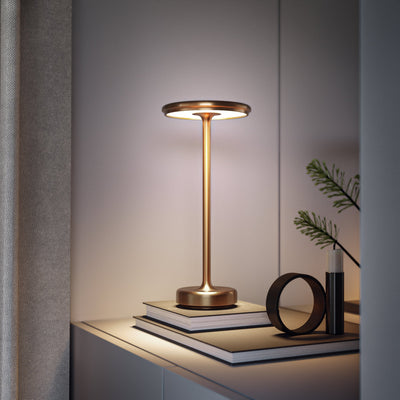 LumiNord™ - Moderne Bordlampe med Touch Teknologi