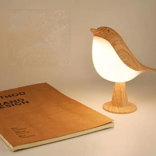 ZenGlow™ - Elegant Fugle-Inspireret Natbordslampe