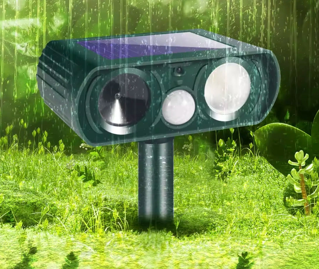SolarGuard™ – Solcelledrevet Dyreafskrækkelse