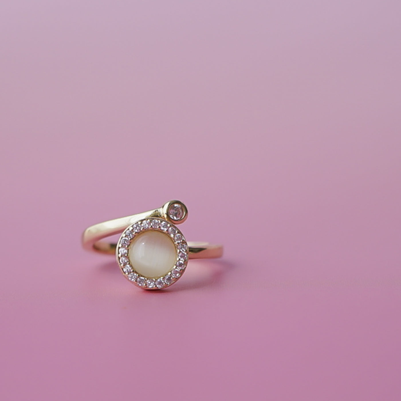 SerenityLoop™ – Guldbelagt Beroligende Ring